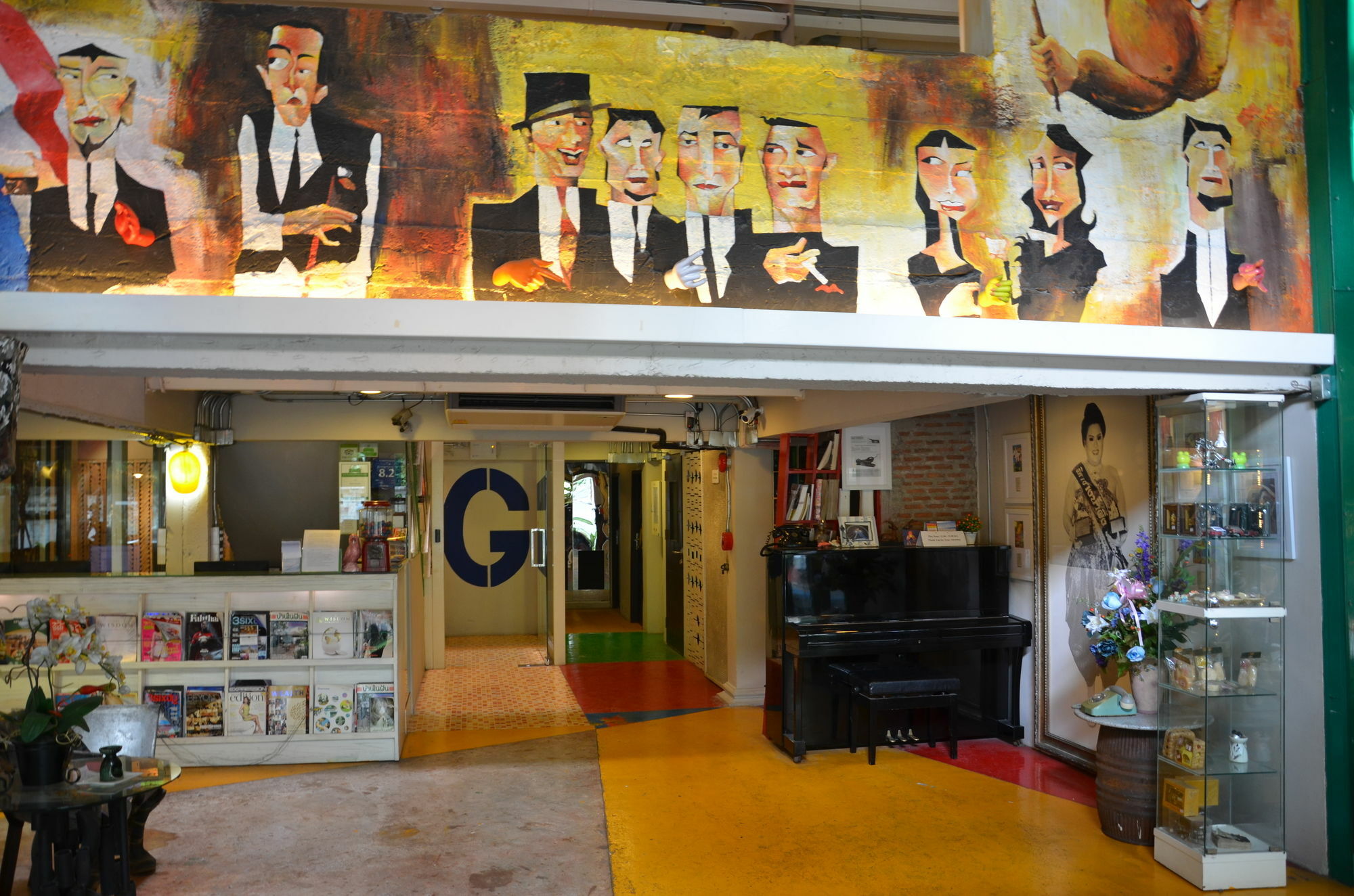 Silom Art Hostel Bangkok Esterno foto